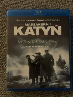 Tradera Massakern i Katyn (Blu-ray)> Blu-ray