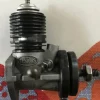 Tradera McCOY .049 glödstiftsmotor i nyskick, aldrig startad.^ Modellmotorer