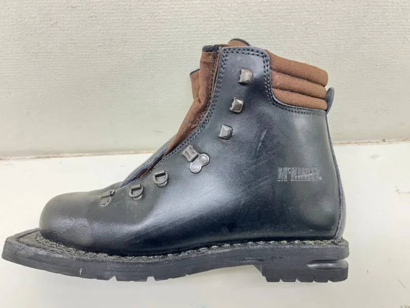 Tradera Längdåkning<McKINLEY PJÄXOR Storlek 42