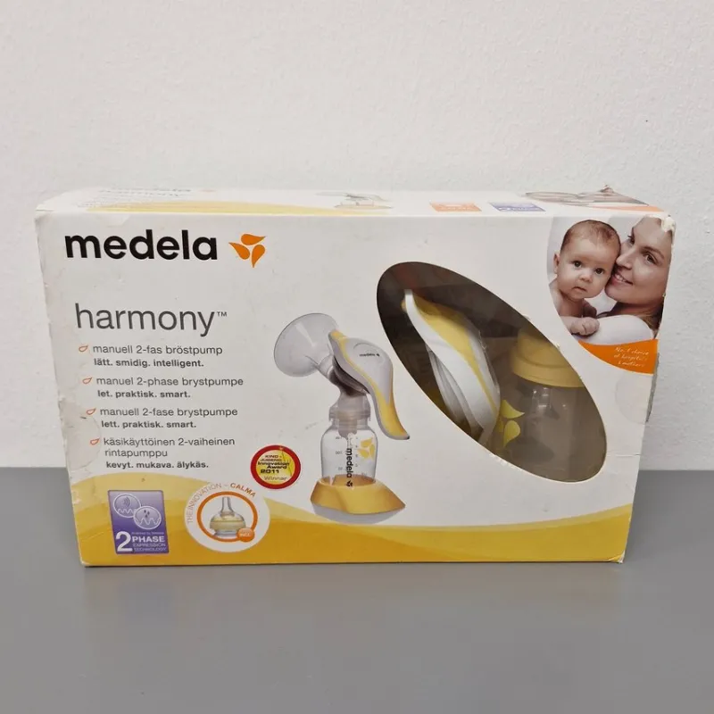 Tradera Medela Harmony Manuell 2 fas bröstpump> Amning & Graviditet