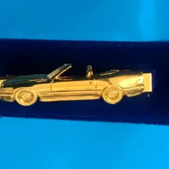 Tradera Övriga Samlarsaker<Mercedes Slipsnål ( hållare)