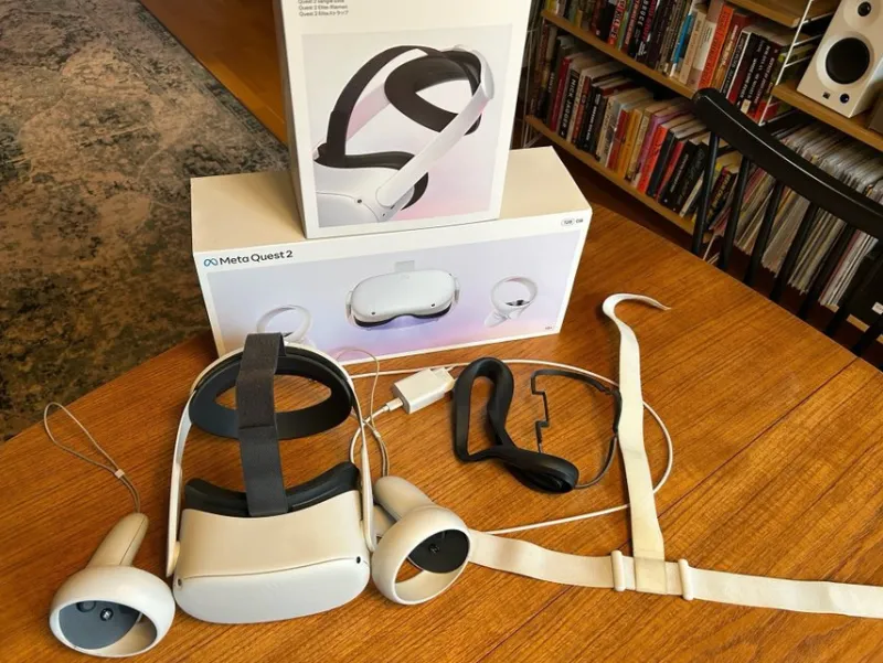 Tradera Övrigt Dator- & Tv-spel<Meta Quest 2 VR-headset 128 GB