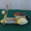 Tradera Leksaks- & Samlarbilar<Metall Vespa Scooter Modell - Retro Design