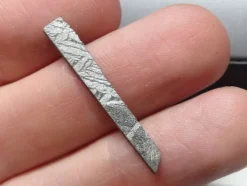 Tradera Meteorit Aletai rymd sten metall Kina chakra metall fossil järn Xinjiang unik> Arkeologi