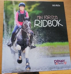 Tradera Min första ridbok - Sofia Wallin> Husdjursböcker