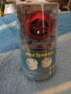 Tradera Mini Speaker - Spela musik från T flash card **Nytt**^ Mp3 & Mp4-spelare