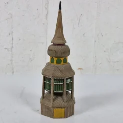 Tradera Miniatyr av Håsjö-stapeln - Klockstapeln i Håsjö, Jämtland> Hemslöjd