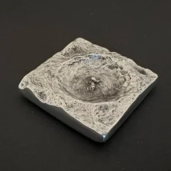 Tradera Miniatyr av Tycho Crater i massiv metall Månen Relief USA Topografi Geologi^ Skalamodeller