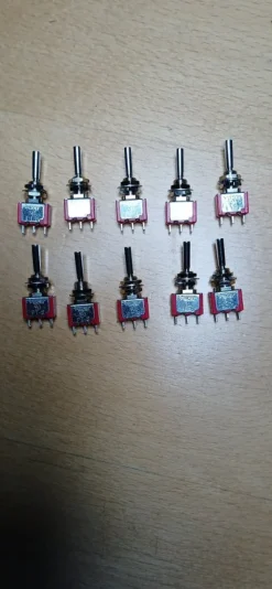 Tradera Miniatyrbrytare^ Elektronikkomponenter