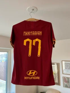 Tradera Fotboll<Mkhitaryan #77 Roma fotbollströja
