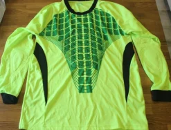 Tradera Fotboll<Målvaktströja Matchtröja stl Large med extra magskydd JINGJISHEN