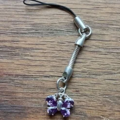 Tradera Övriga Smycken<Mobilsmycke nyckelring sterling silver 925 fjäril lila stenar