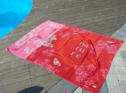 Tradera Vattensport<MODE. 2 st Yves Rocher saronger! (i oöppnade originalförpackningar)