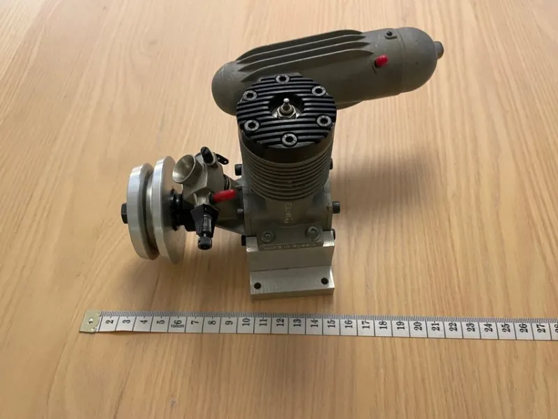 Tradera Modellmotor MDS 61^ Modellmotorer