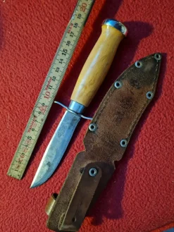 Tradera Knivar & Svärd<Mora kniv Erik Frost med kompass