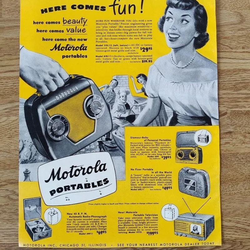 Tradera Motorola Portables - Here Comes More Fun! (annons) 1949 bärbara radio^ Stereo & Hifi