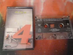 Tradera MR MUSIC HITS, NR 4 - 2002, KASSETTBAND, KASSETT^ Kassettband