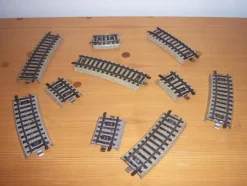 Tradera Märklin, Passbitar M-skena böjda.^ Modelljärnvägar