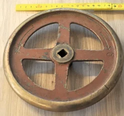 Tradera Technica & Nautica<Mässing ratt till fartygs ventil