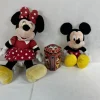 Tradera Musse Pigg & Mimmi gosedjur samt en burk / Disney^ Disney