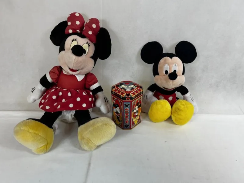 Tradera Musse Pigg & Mimmi gosedjur samt en burk / Disney^ Disney