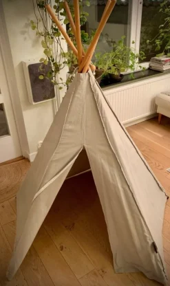 Tradera Mysigt Hippie Tipi lektält från Roommate> Övriga Leksaker