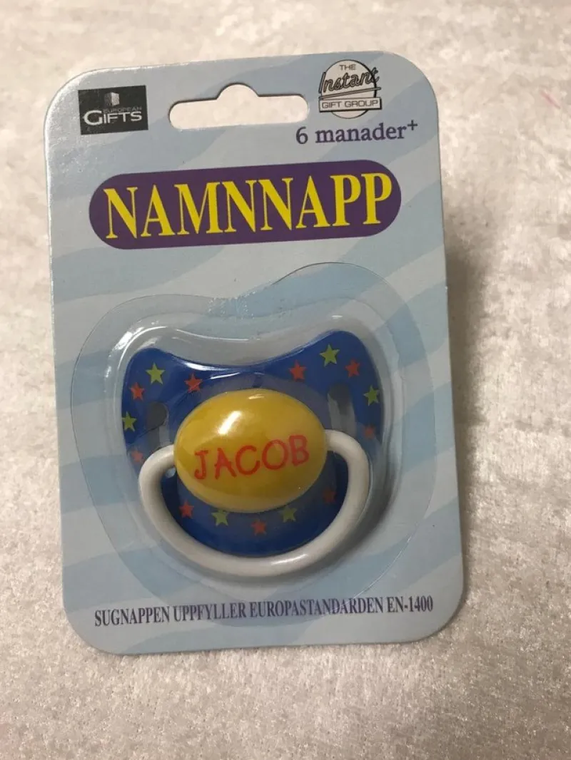 Tradera Napp med Namn , JACOB> Amning & Graviditet