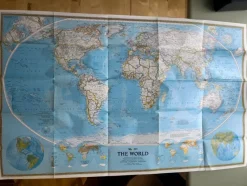 Tradera National Geographic Karta - Världen från 1988> Grafik, Kartor & Tryck