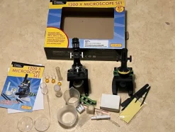 Tradera National Geographic Mikroskop 1200x – 47 Delar, Extra Glasplattor & Rengjort!^ Mikroskop