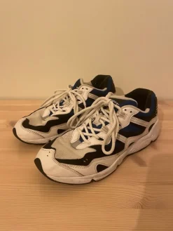 Tradera Herrskor<New Balance 850, size 41.5