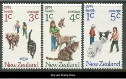 Tradera New Zealand | Hundar | Mi 637-639 | Postfriskt^ Oceanien