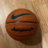 Tradera Basket<Nike Dominate Outdoor Competition Basketboll