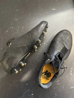 Tradera Fotboll<Nike Phantom Venom Elite AG - Storlek 43