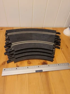 Tradera Ninco bandelar> Leksaksfordon