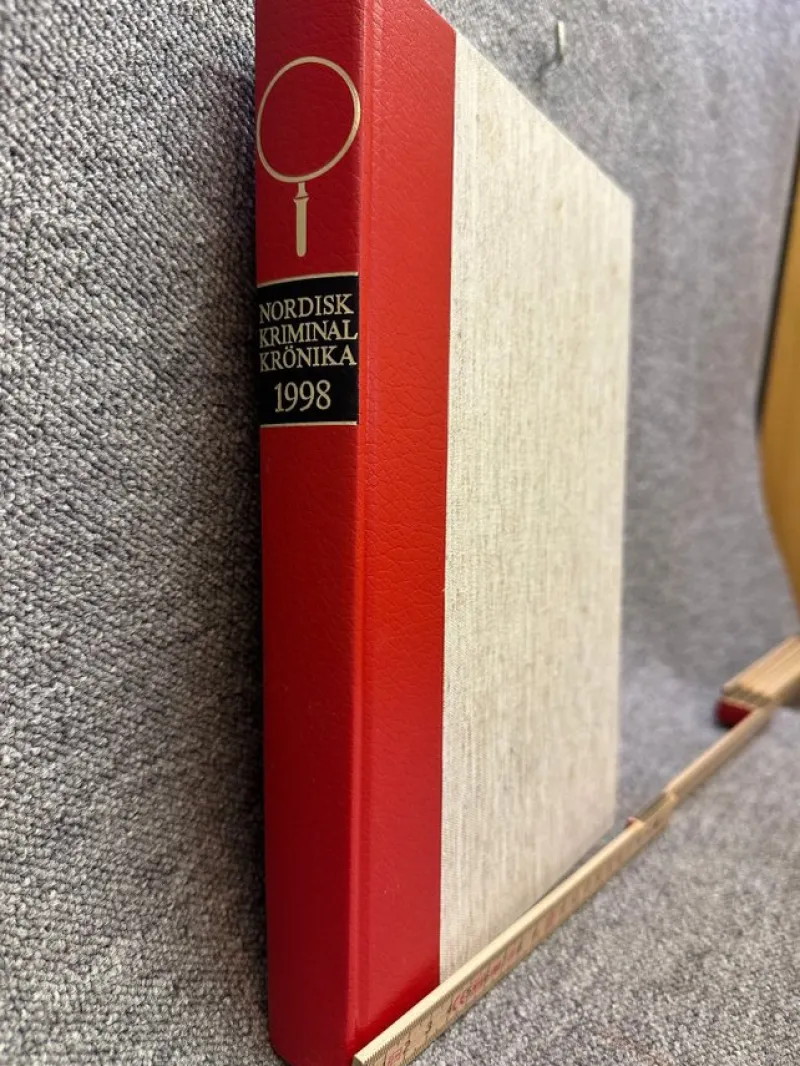 Tradera Nordisk Kriminal Krönika 1998> Juridik & Kriminologi