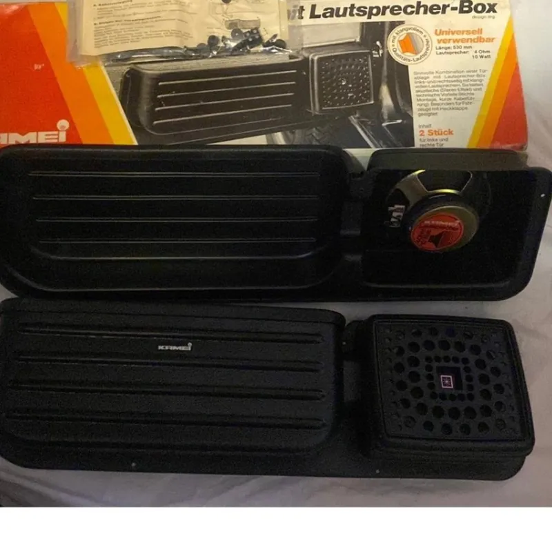 Tradera NOS KAMEI dörrfack med högtalare !^ Bilstereo