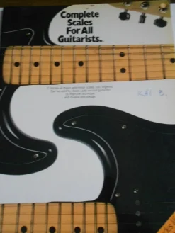 Tradera NOTALBUM COMPLETE SCALES FOR ALL GUITARISTS^ Noter & Nothäften
