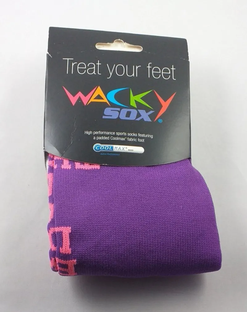 Tradera Handboll<*NY 1 PAR Wacky sox Medium 35-40 Komfortabla Socka Strumpor Sportsocka - Lila