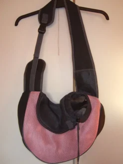 Tradera Ny Bärväska/Reseväska för mindre hund eller katt, Valp^ Husdjurstillbehör