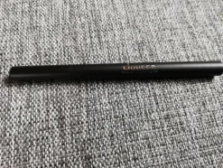 Tradera Skönhet<NY! Doucce , Fine tip Graphic liquid eyeliner 1,1ml