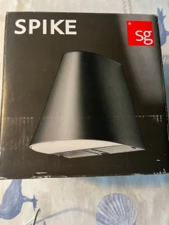 Tradera Ny oanvänd Globen Belysning Spike Vägglampa> Belysning & Armaturer