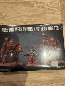 Tradera Nya oöppnade Adeptus Mechanicus Kastellan Robots^ Roll- & Figurspel