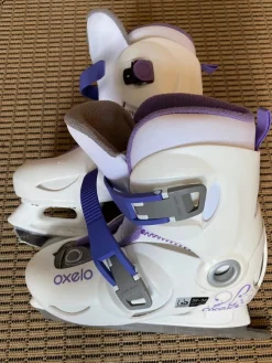 Tradera Konståkning<Nya tjejskridskor stl 32-34