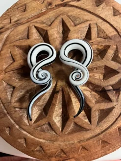 Tradera Piercings<NYA! Töjningar i glas 12 mm