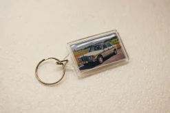 Tradera Nyckelring Mercedes W123> Nyckelringar & Nyckelfodral