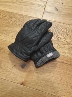 Tradera Nys Hestra handskar med ULL, storlek 11, Herr> Handskar & Vantar