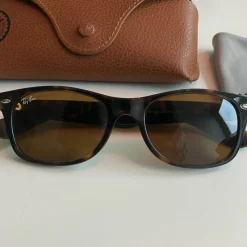 Tradera Nyskick Ray-Ban NEW WAYFARER RB2132 bruna 710 52 18 3N> Solglasögon