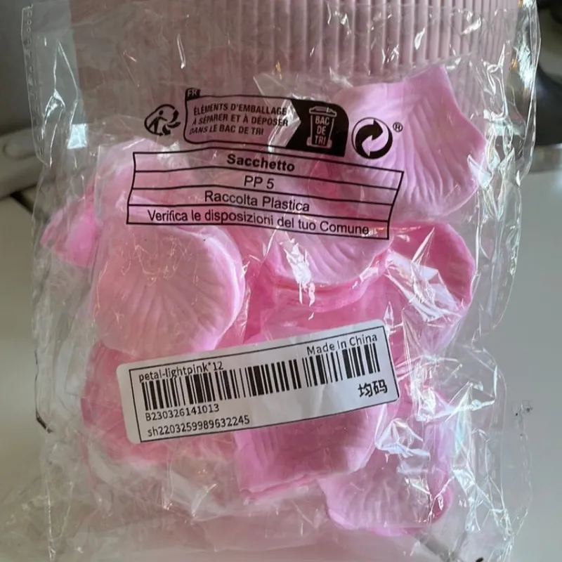 Tradera Nytt! 1000 st rosa rosenblad till bröllop textil^ Bröllopsdukning & Dekorationer