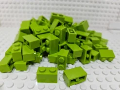 Tradera *NYTT* LEGO Brick / Kloss 1x2 Bright Yellowish Green , 100st , 4613965 / 3004> Byggklossar & Lego