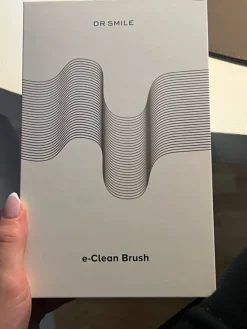Tradera Tandvård<OANVÄND DR SMILE e-Clean Brush eltandborste